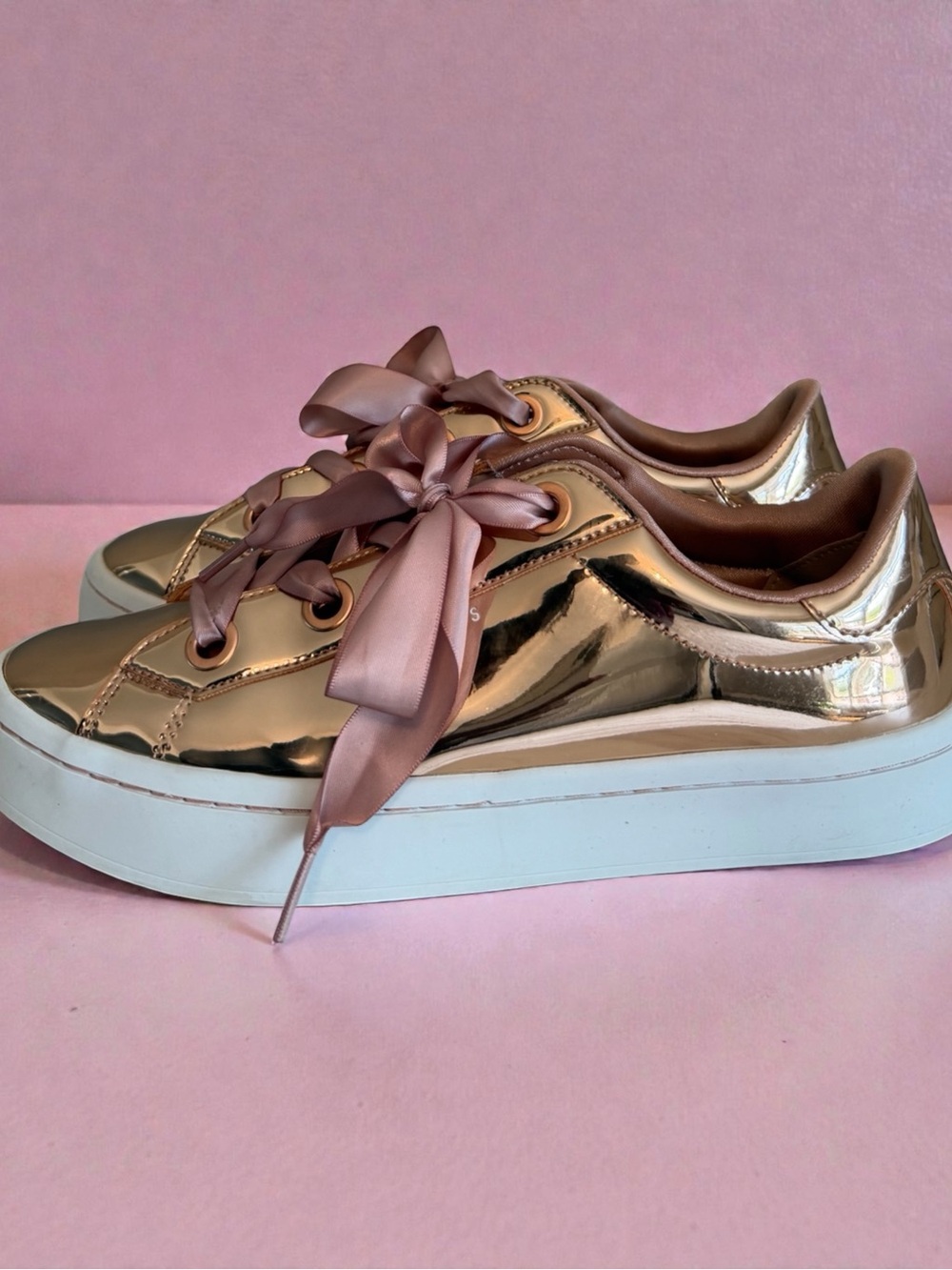 Skechers Street Liquid Bling Metallic Rose Gold Ribbon Sneakers - Size 10